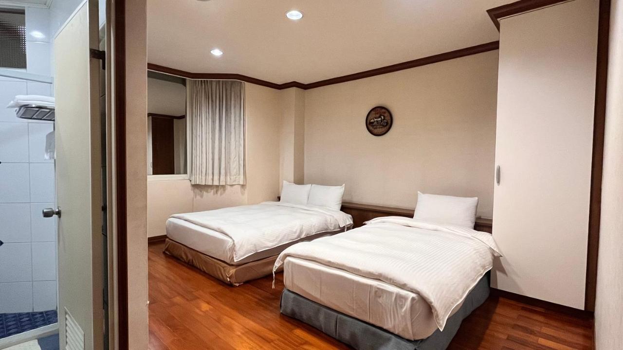 Xiu Shui Hotel Юйчи Экстерьер фото