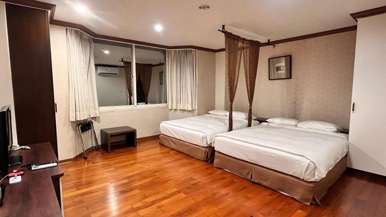 Xiu Shui Hotel Юйчи Экстерьер фото