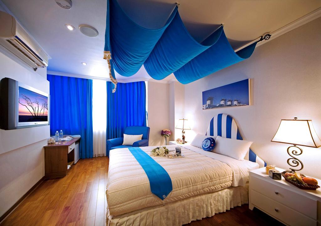 Xiu Shui Hotel Юйчи Экстерьер фото