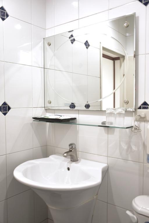 Xiu Shui Hotel Юйчи Экстерьер фото